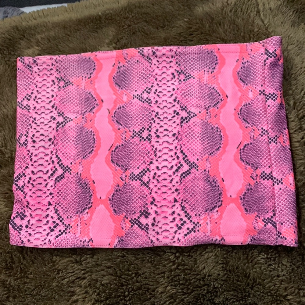 Soulan Zee pink snake skin tube top size S